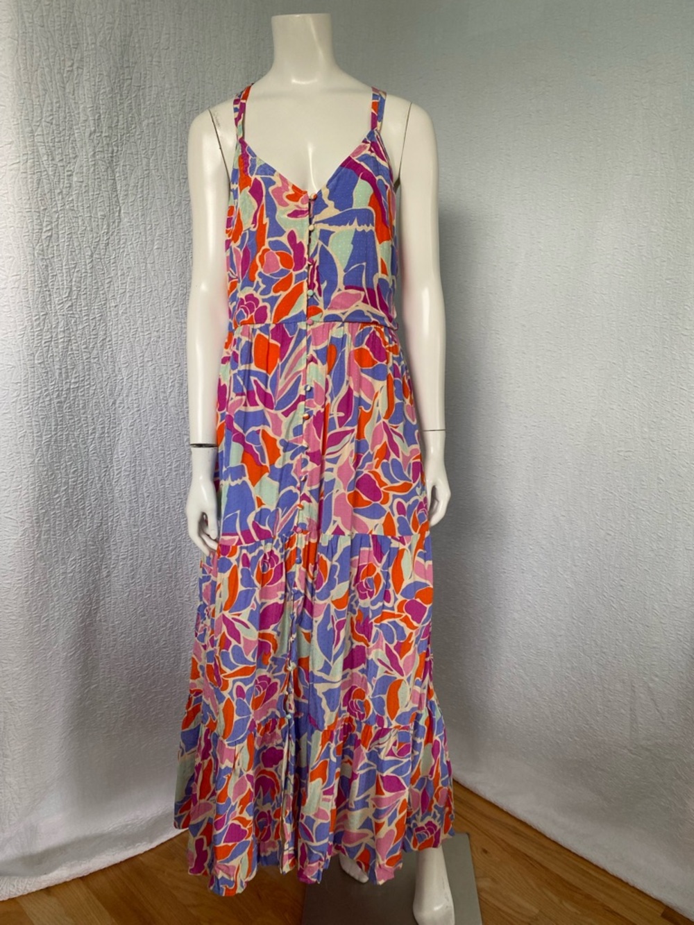 FRNCH Paris NEW Amande Vibrant Floral V‑Neck Maxi Dress in Purple, Pink & Orange